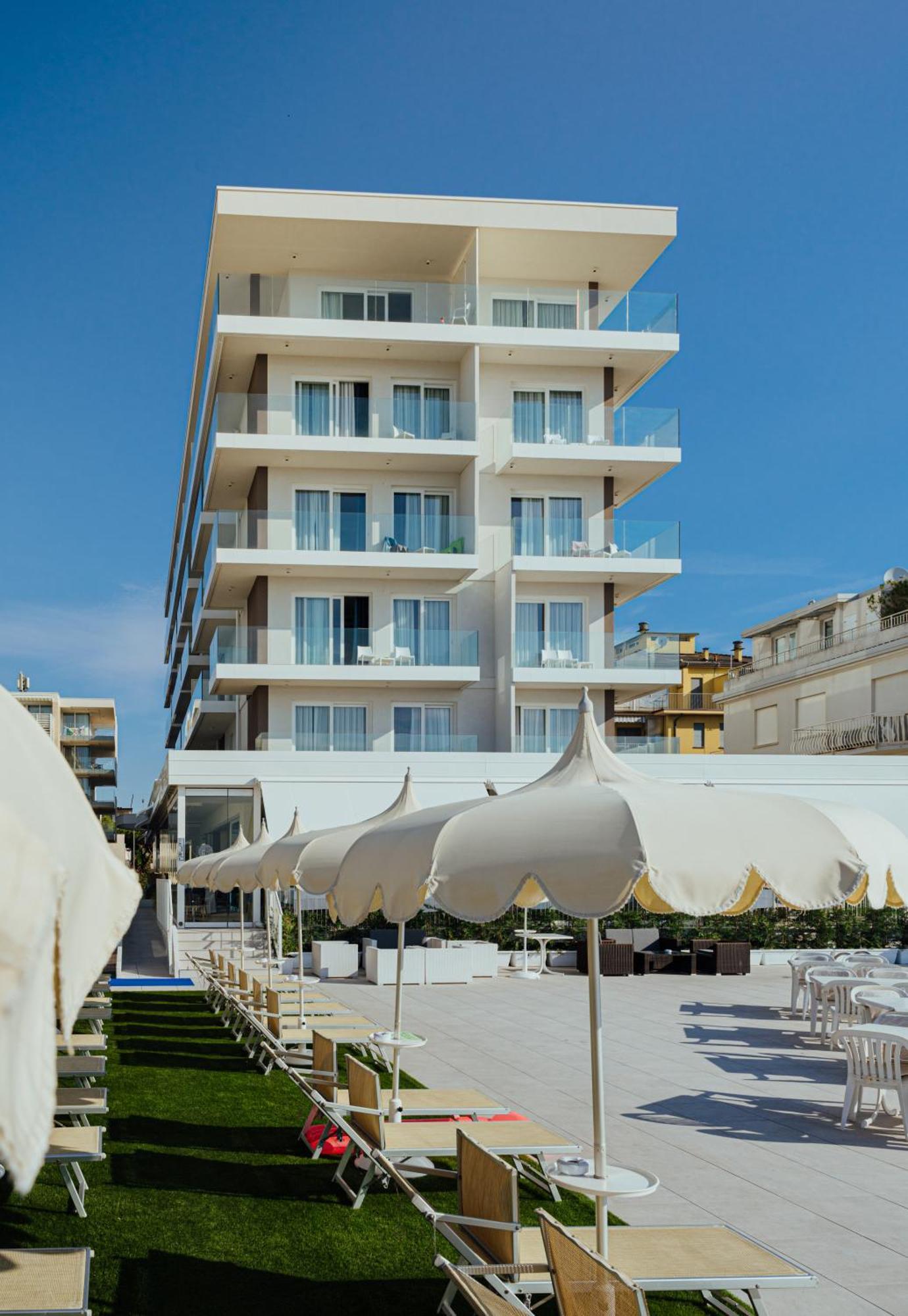 Hotel Galassia Suites & Spa Lido di Jesolo Zewnętrze zdjęcie